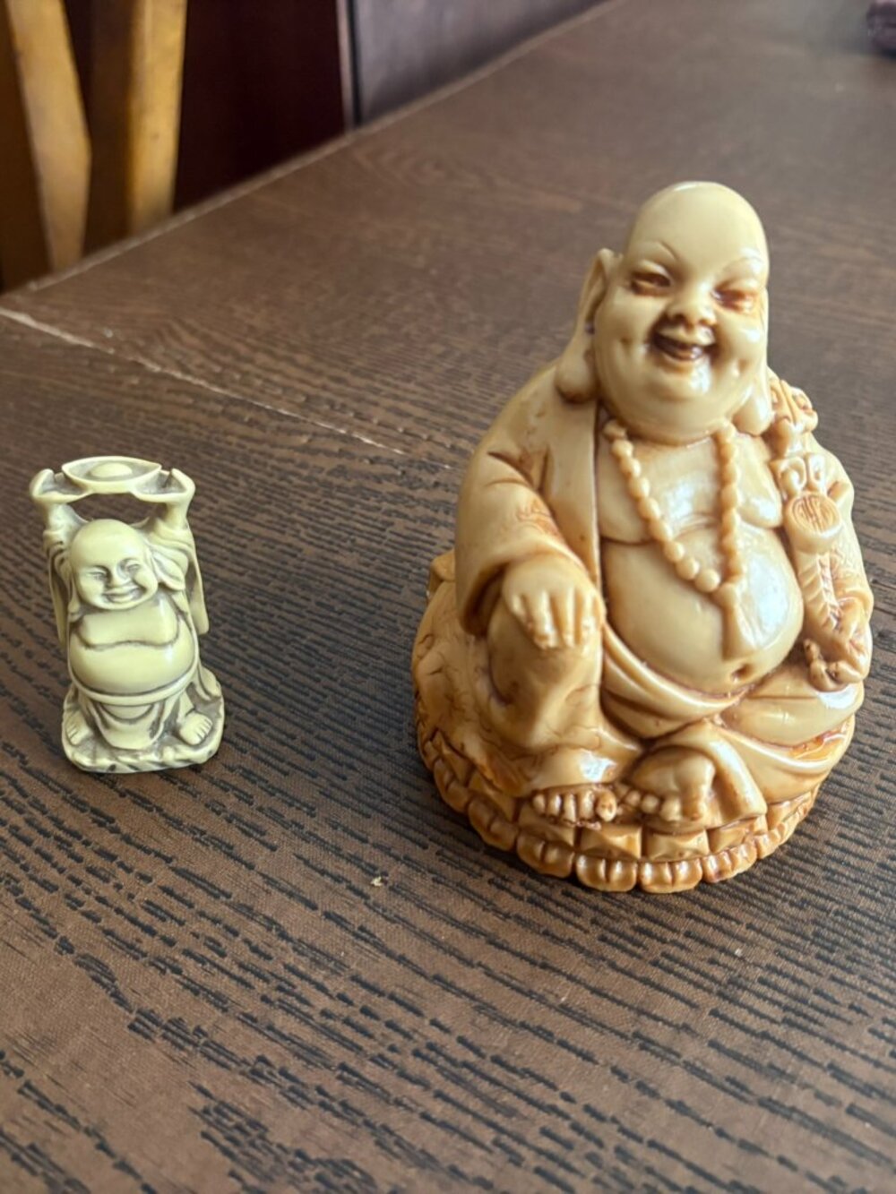 ✨Pair of Vintage Laughing Buddha Figurines – Resin & Faux Ivory Set✨